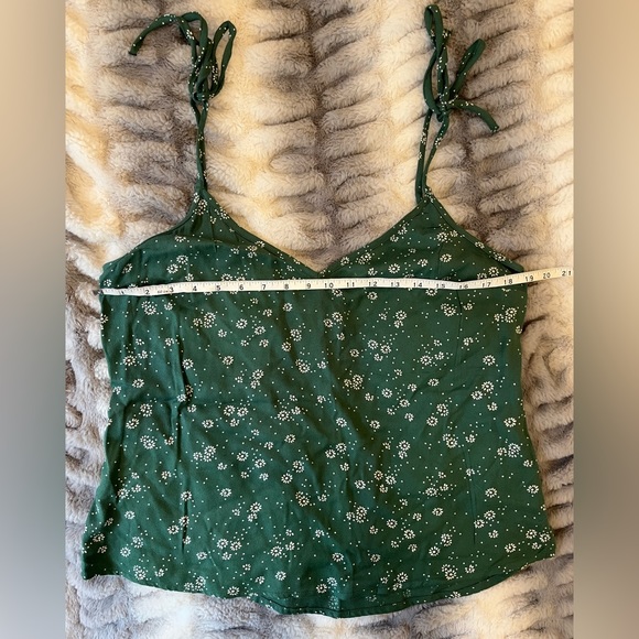 Abercrombie Tie Strap Spring Cami Tank - Picture 2 of 7